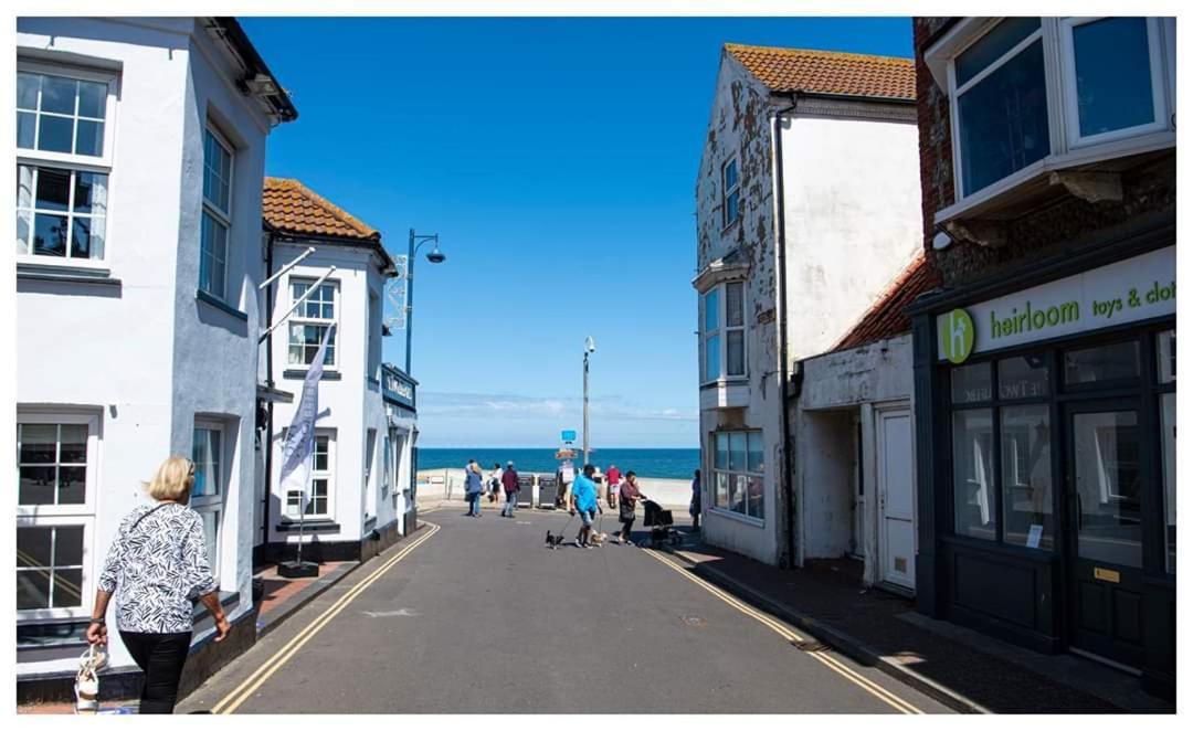 The Two Lifeboats Sheringham Exterior foto